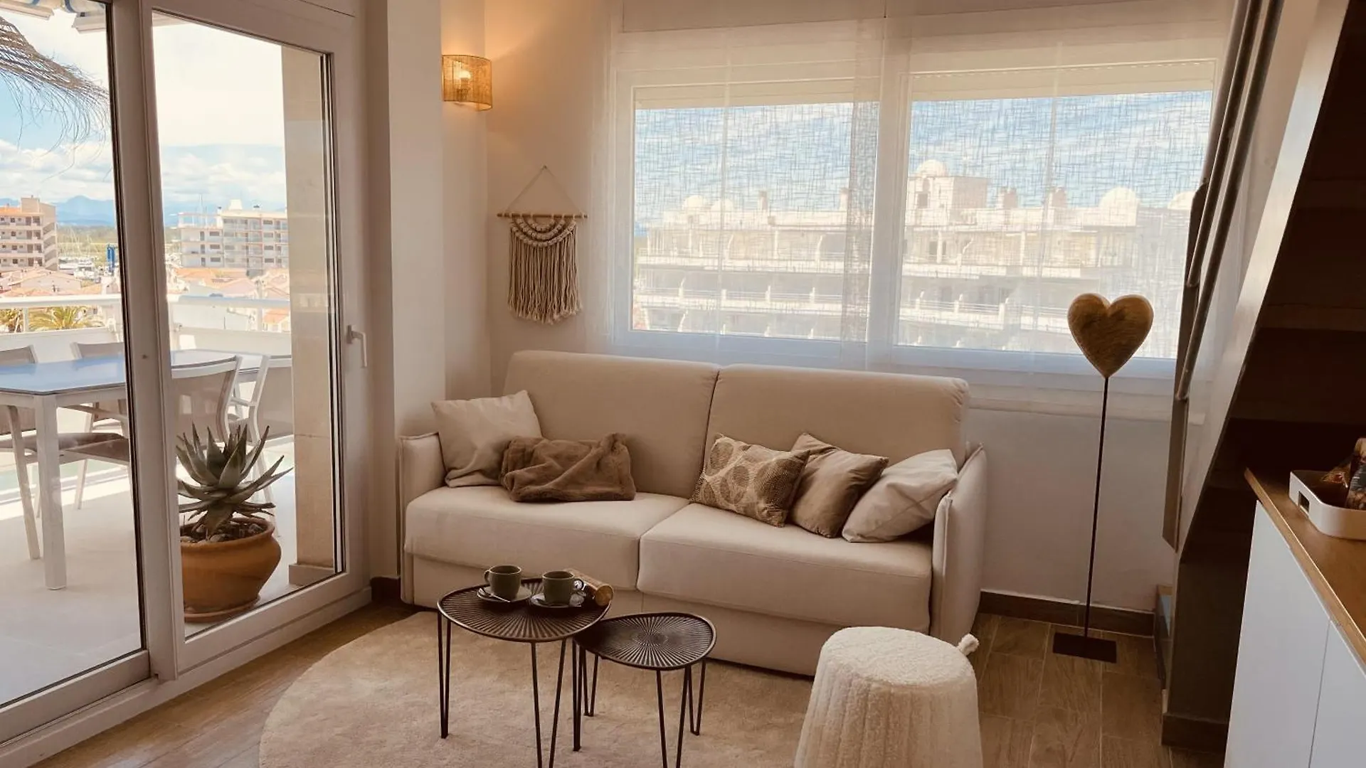 Appart Serenity, Canal, Amarre, Piscine Et Jacuzzi Roses İspanya